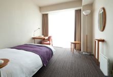 セミナーハウス クロス・ウェーブ府中(オリックスグループ)