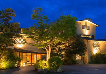 「瑞の里　〇久旅館」