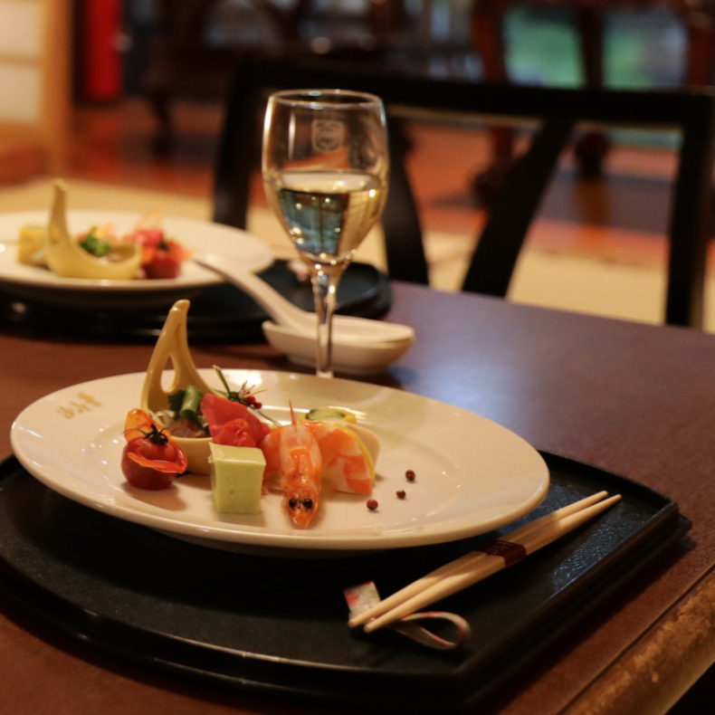 奈良ロイヤルホテル（株式会社ワールド・ヘリテイジ）