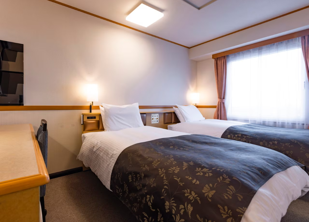 アパホテル〈宮崎延岡駅前〉