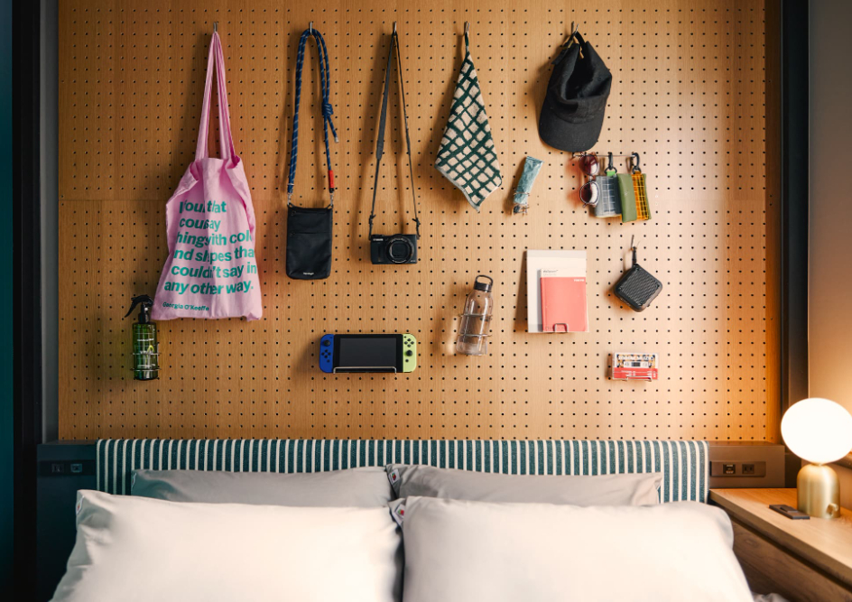 BASE LAYER HOTEL FUKUOKA