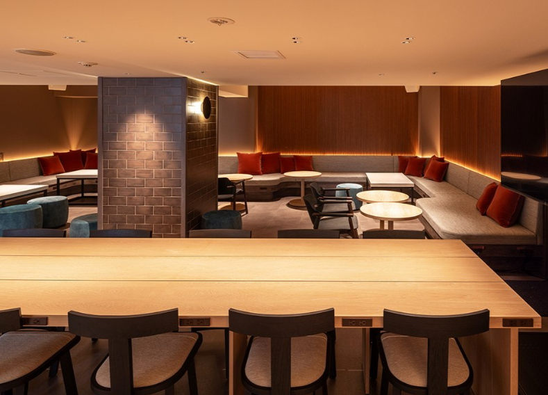 株式会社イシン・アカサカ・オペレーションズ