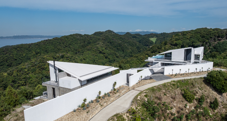 The Stratum（ザ・ストラタム）