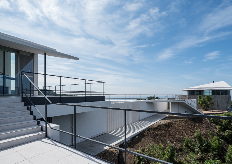 The Stratum（ザ・ストラタム）