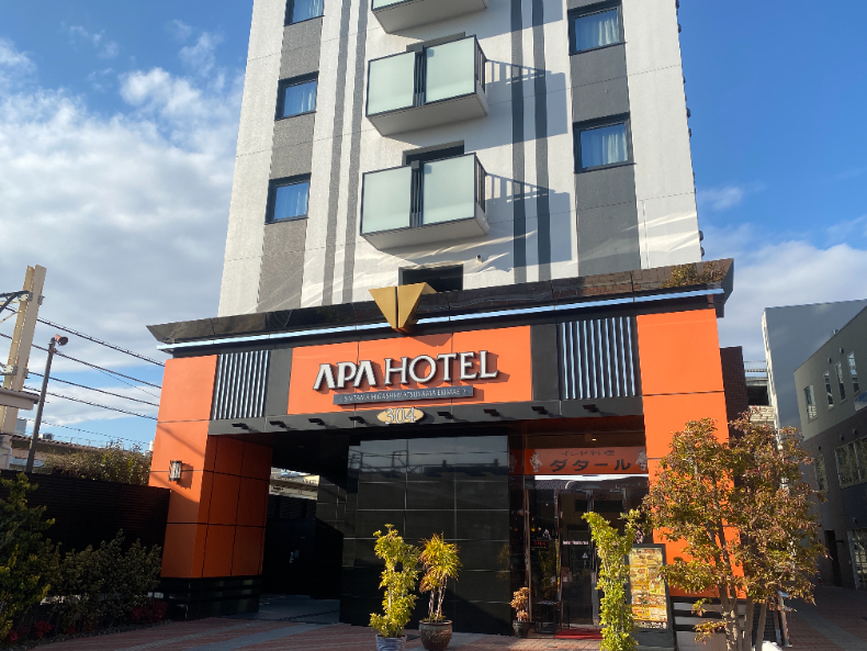 アパホテル〈埼玉東松山駅前〉